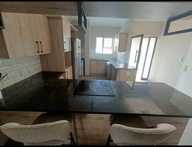 3 BEDROOM TOWNHOUSE FOR SALE IN MONTANA